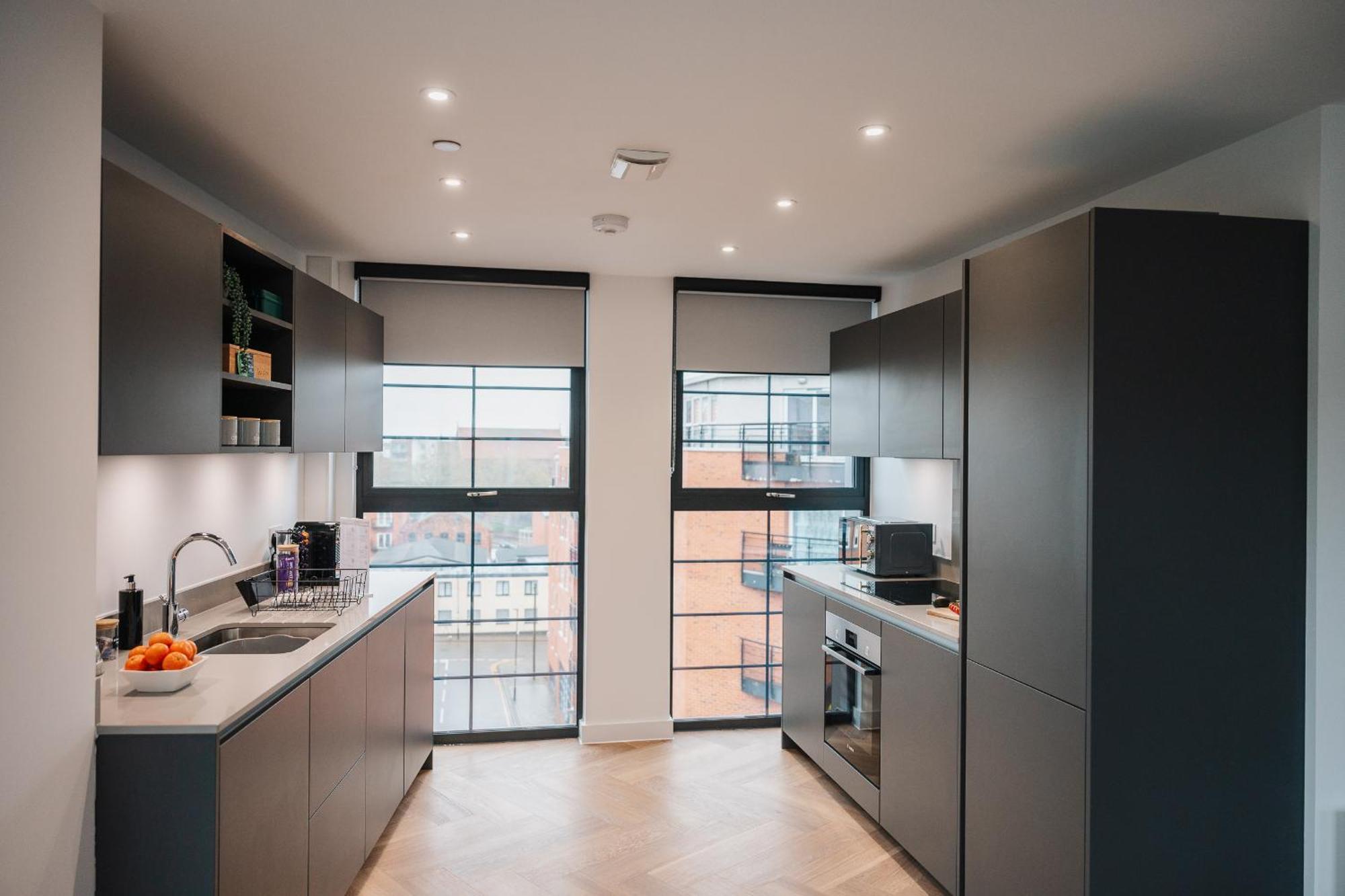 Luxury City & Canal View Stylish Pad, Family, Contractors, Fast Wifi Birmingham Kültér fotó